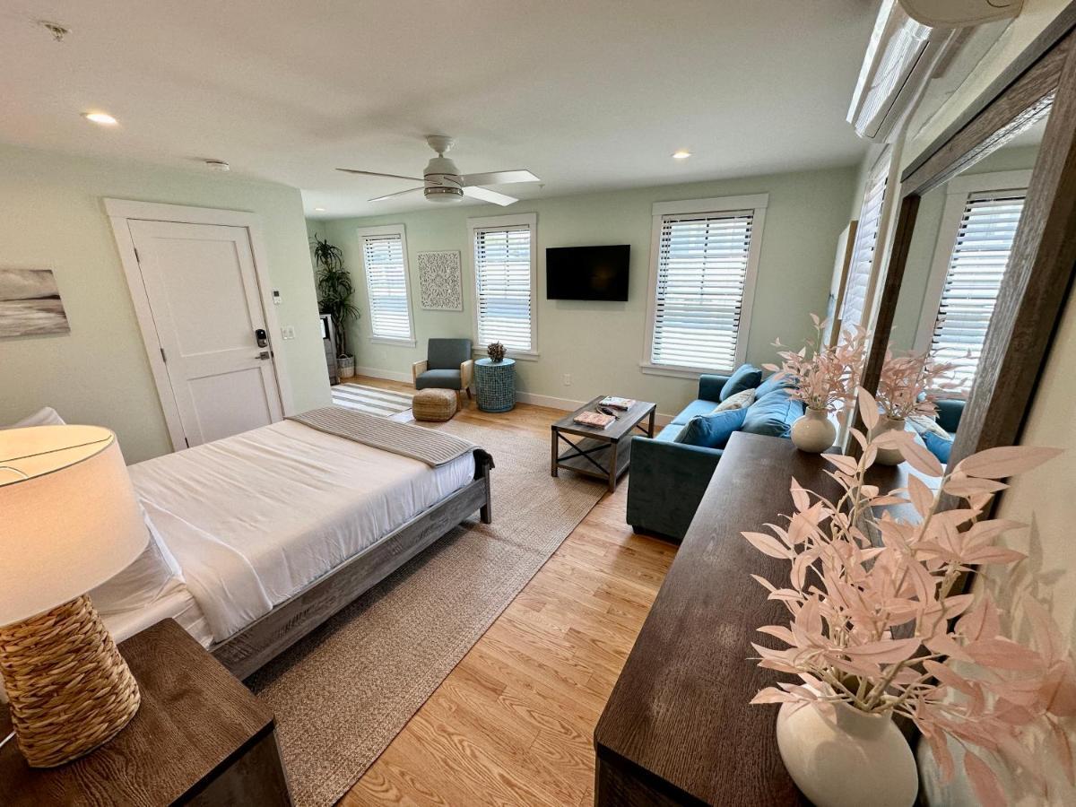 ニューポート Prime Location! Renovated House! 6 Bed4 Bathヴィラ エクステリア 写真